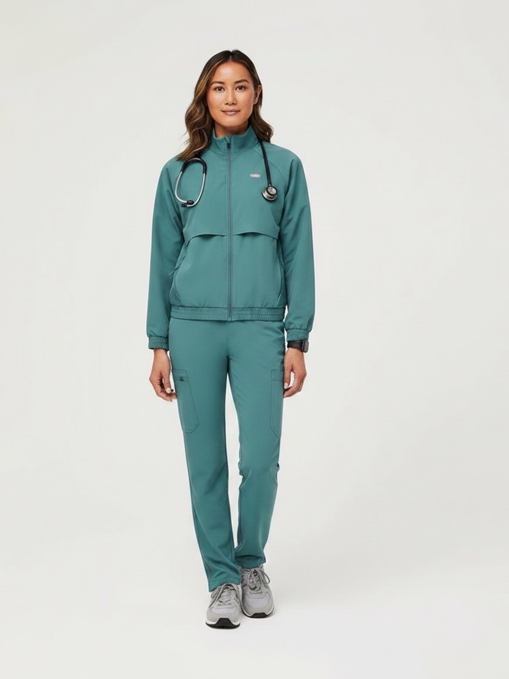 FIGS Women's Hydrogreen Sydney Jacket, Catarina Top & Zamora Jogger Pants SET